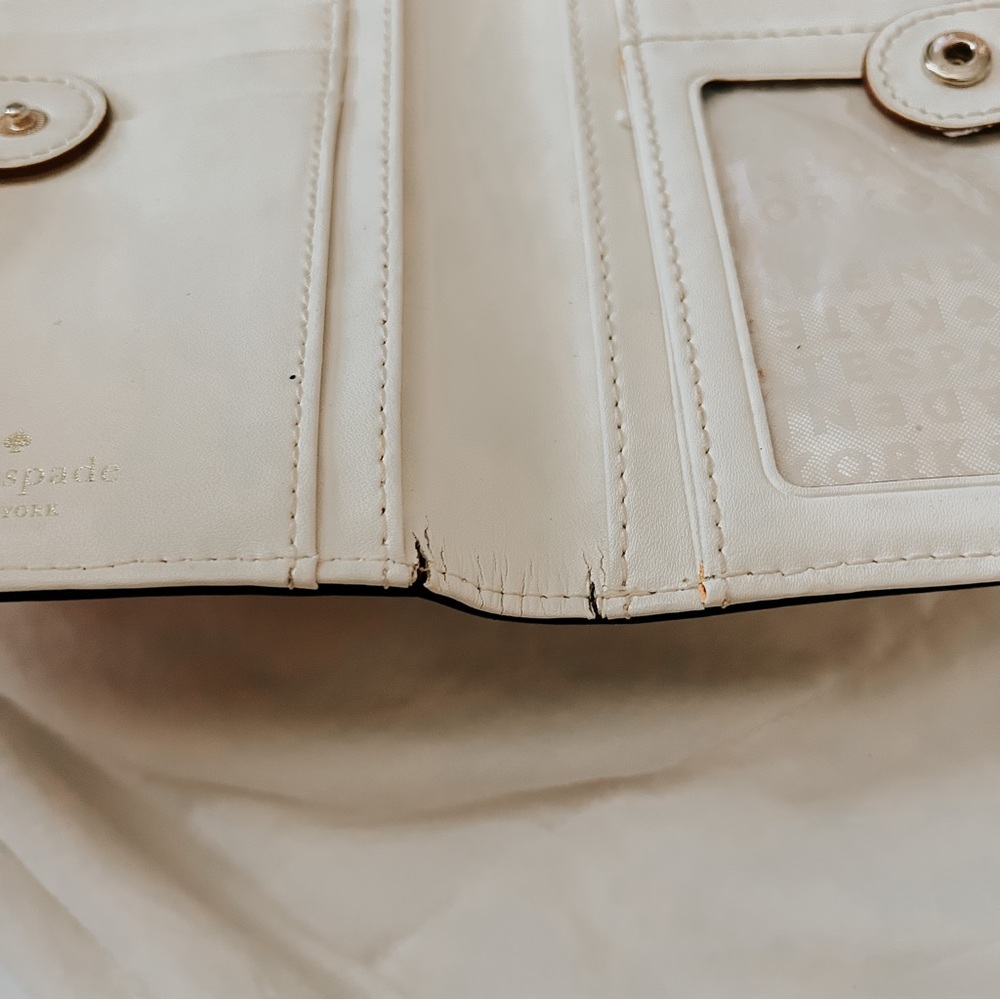 Kate Spade Wallet - Picture 5 of 6